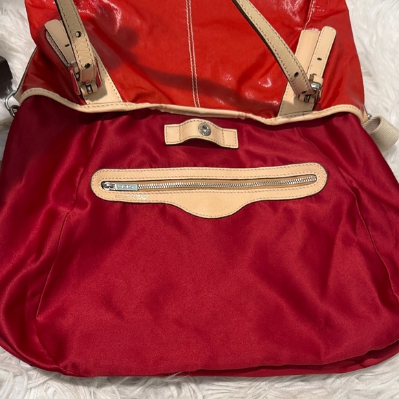 TOD’S G-Line Sacca Piccola tote bag in red - Picture 8 of 16